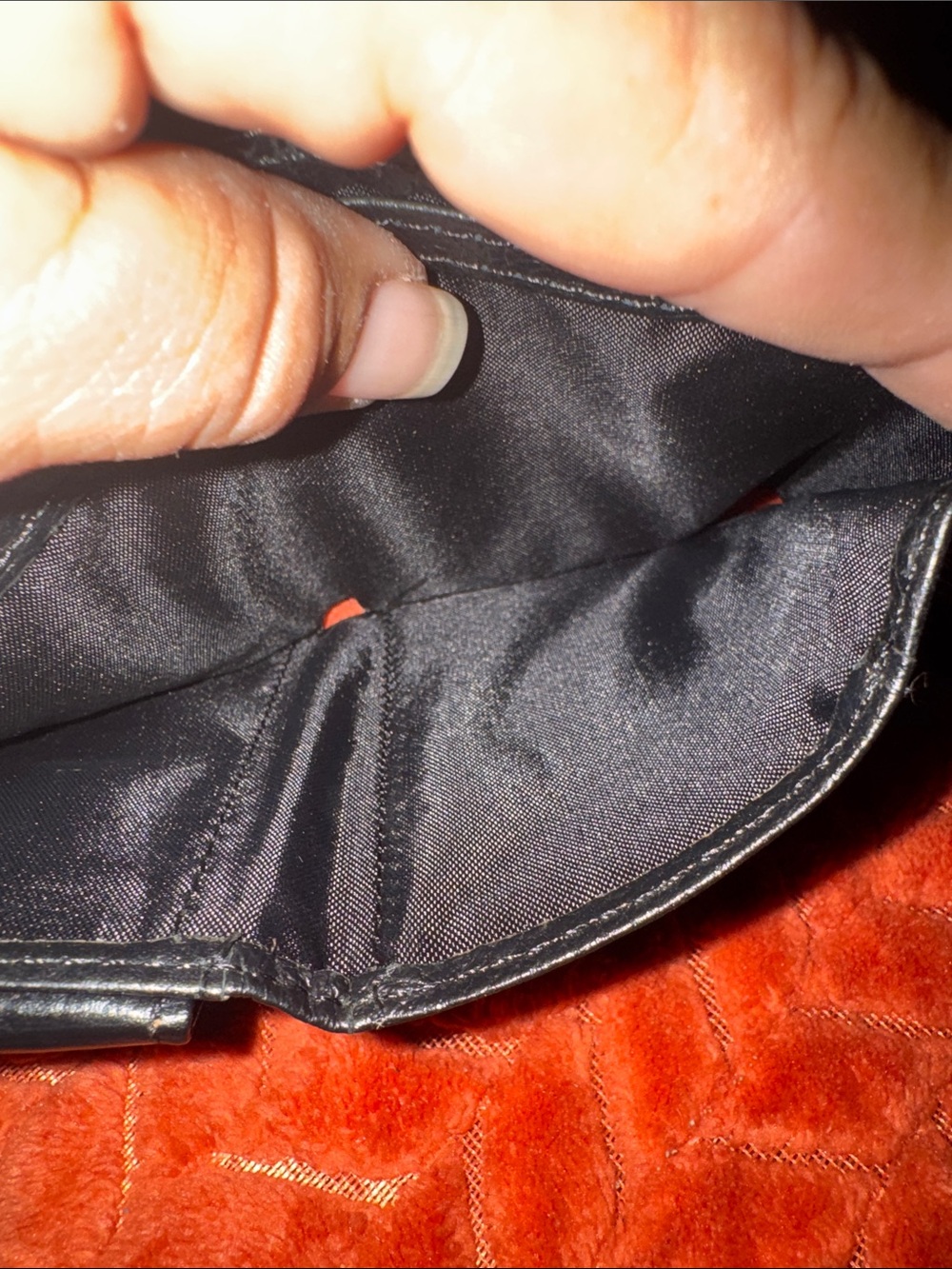 NWT Wilsons Leather Black Trifold Wallet – Genuine Pebble Leather ID Window & Zi - Picture 6 of 9
